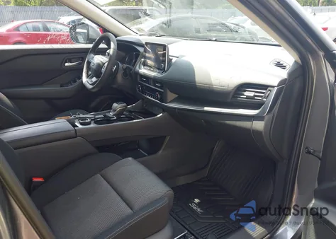 2025 Nissan Rogue Sv Intelligent Awd z USA, uszkodzony, nr VIN JN8BT3BB6SW416882